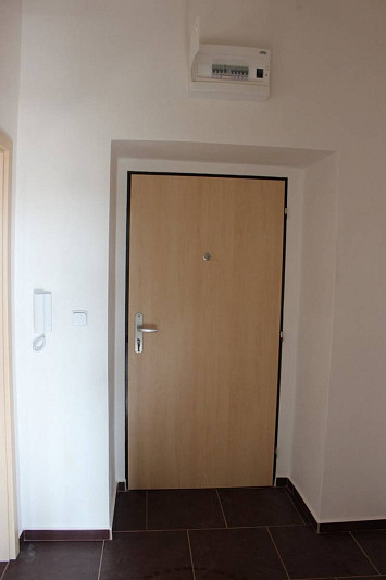 Živnostenská 21, Plzeň, 2014- kompletní rekonstrukce bytových jednotek