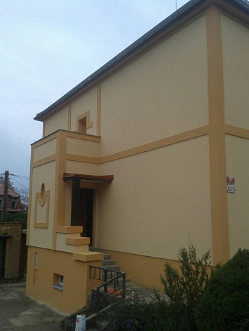Žižkova 37, Plzeň, 2013- kompletní rekonstrukce, včetně zateplení fasády