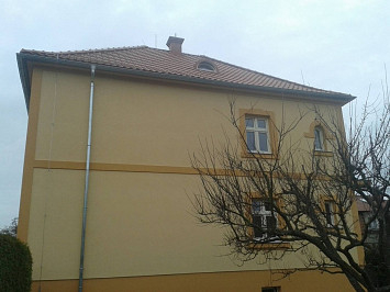 Žižkova 37, Plzeň, 2013- kompletní rekonstrukce, včetně zateplení fasády