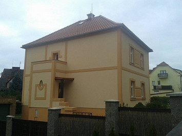 Žižkova 37, Plzeň, 2013- kompletní rekonstrukce, včetně zateplení fasády