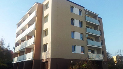 REVITALIZACE PANELOVÉHO DOMU KOMENSKÉHO 50, PLZEŇ